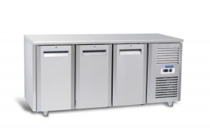 UNDERCOUNTER CHILLERS AND FREEZERS